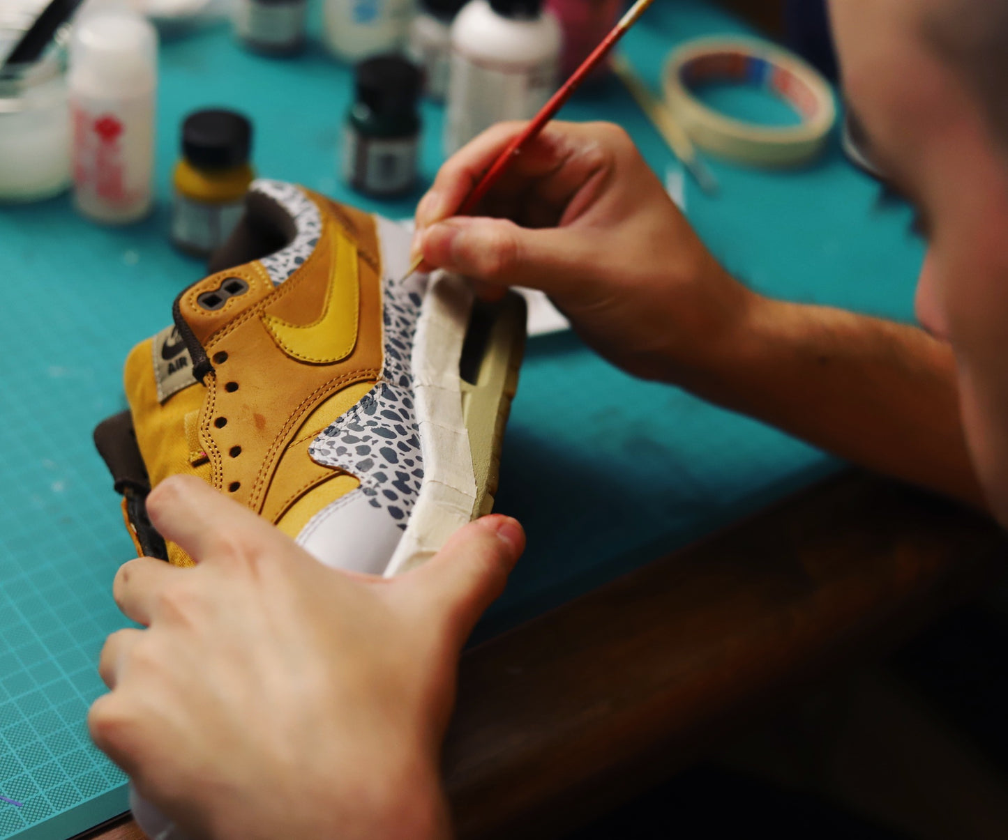 Curso de Custom – Diseño en Zapatillas